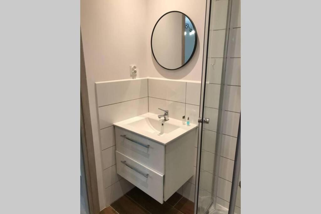 Topfloor Quietrelax-Very Cozy And Quite Apartment Apartament *